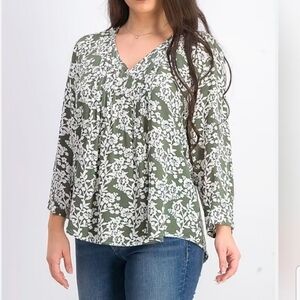 Fun 2 fun Stitchfix Maley Pleated Detail Top Small NWOT